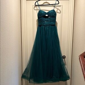 A-line Cut Out V Neck Dark Green Glitter Tulle Floor-Length Pleated Prom Dress